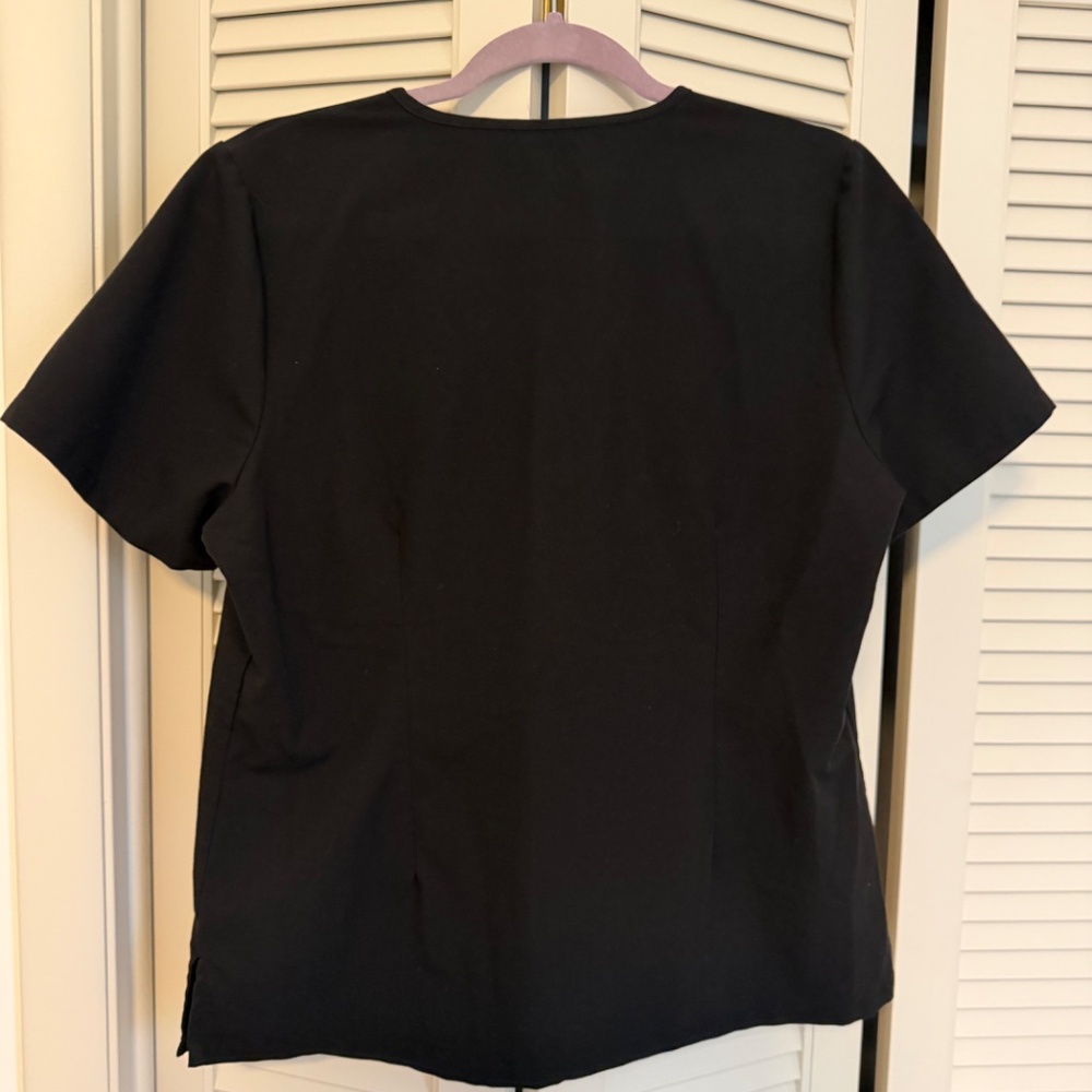 Black Mandala Scrub set - Picture 2 of 4